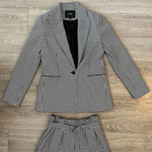 Co-ordinating Maje Checkered Suit and Short Matching Set Size 38